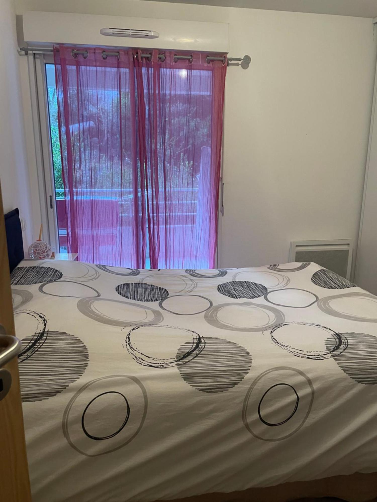 Apartment Joli Proche Centre *